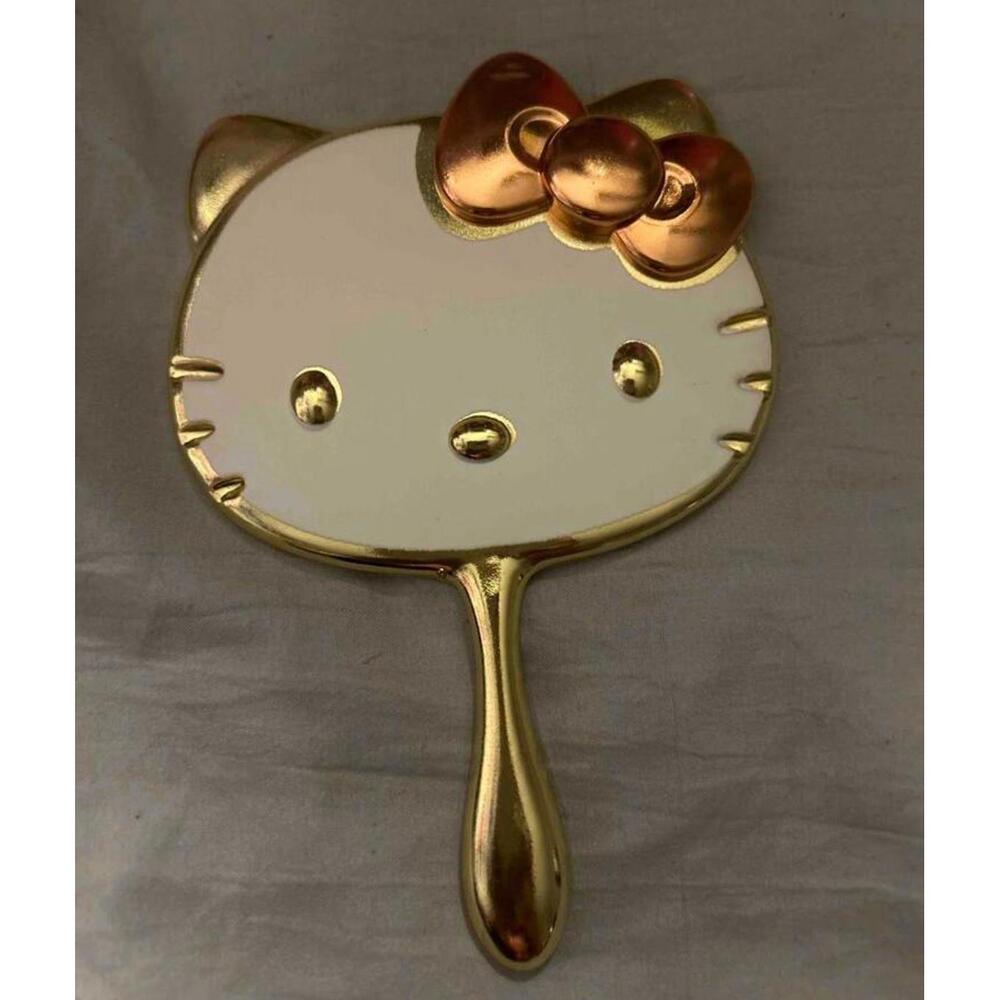 Hand mirror